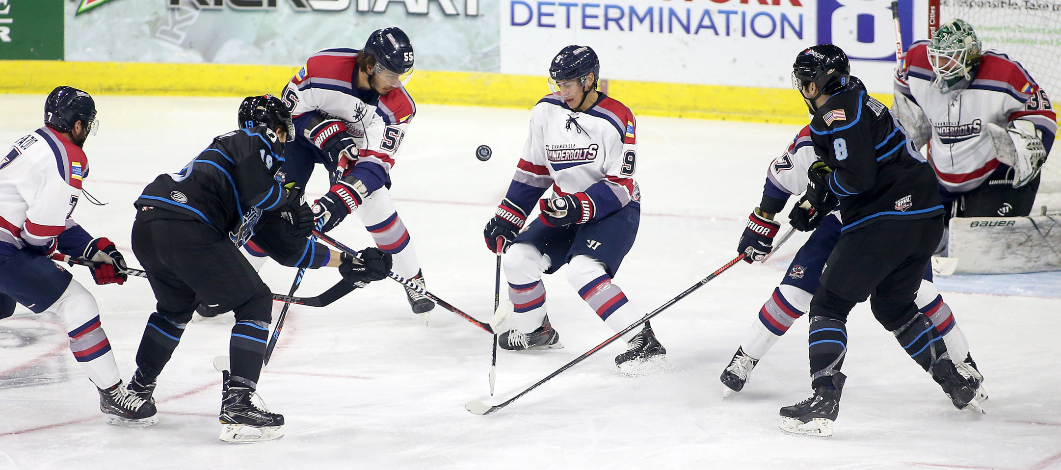 112418-storm-hockey-002